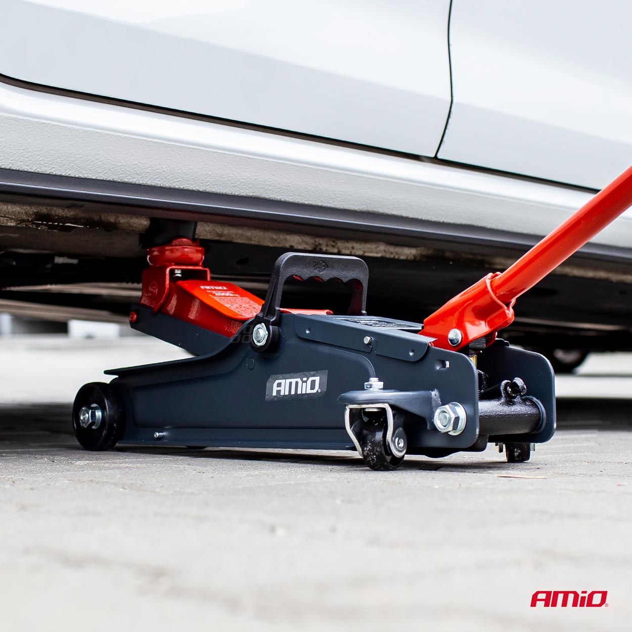 Hydraulický zdvihák nízkoprofilový 2T CE AMIO-02500 – Obrázok 2