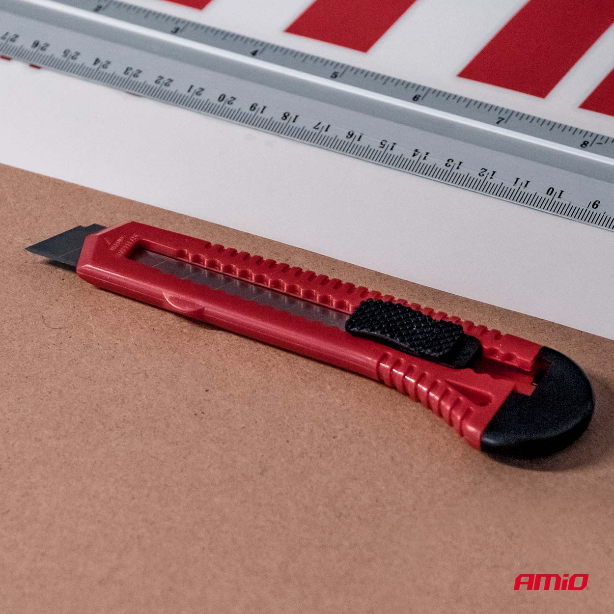 Sada univerzálnych odlamovacích nožov 100x18x0,5mm 10ks AMiO-04807 – Obrázok 2