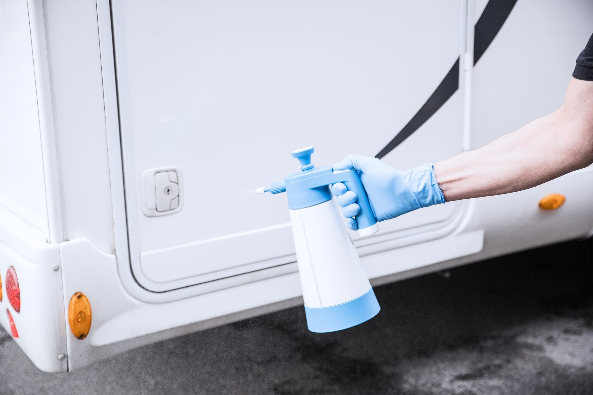 Koch Chemie Wash & Finish (Wf) - Prípravok na umývanie bez vody 1L – Obrázok 5