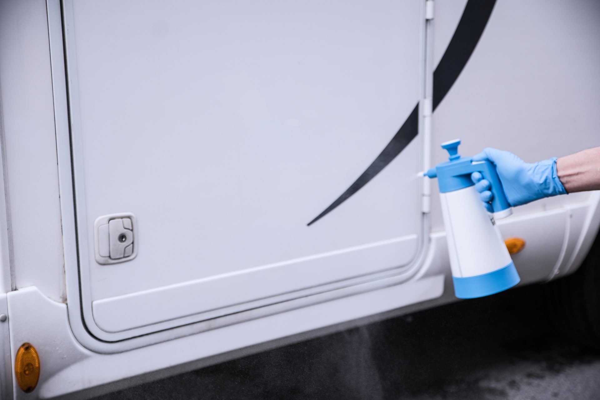 Koch Chemie Wash & Finish (Wf) - Prípravok na umývanie bez vody 1L – Obrázok 6